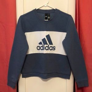 Cropped adidas crewneck